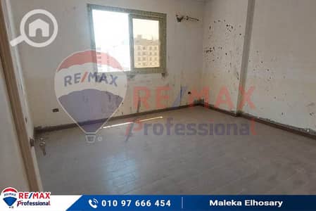 3 Bedroom Apartment for Sale in Moharam Bik, Alexandria - 1. jpg