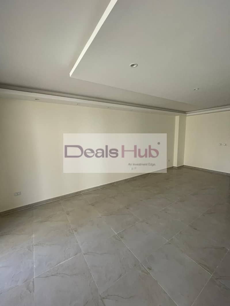 4 WhatsApp Image 2025-10-28 at 2.50. 15 PM (3). jpeg