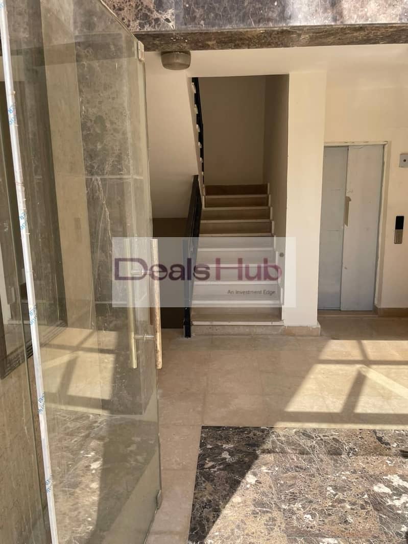 6 WhatsApp Image 2025-10-28 at 2.50. 17 PM (3). jpeg