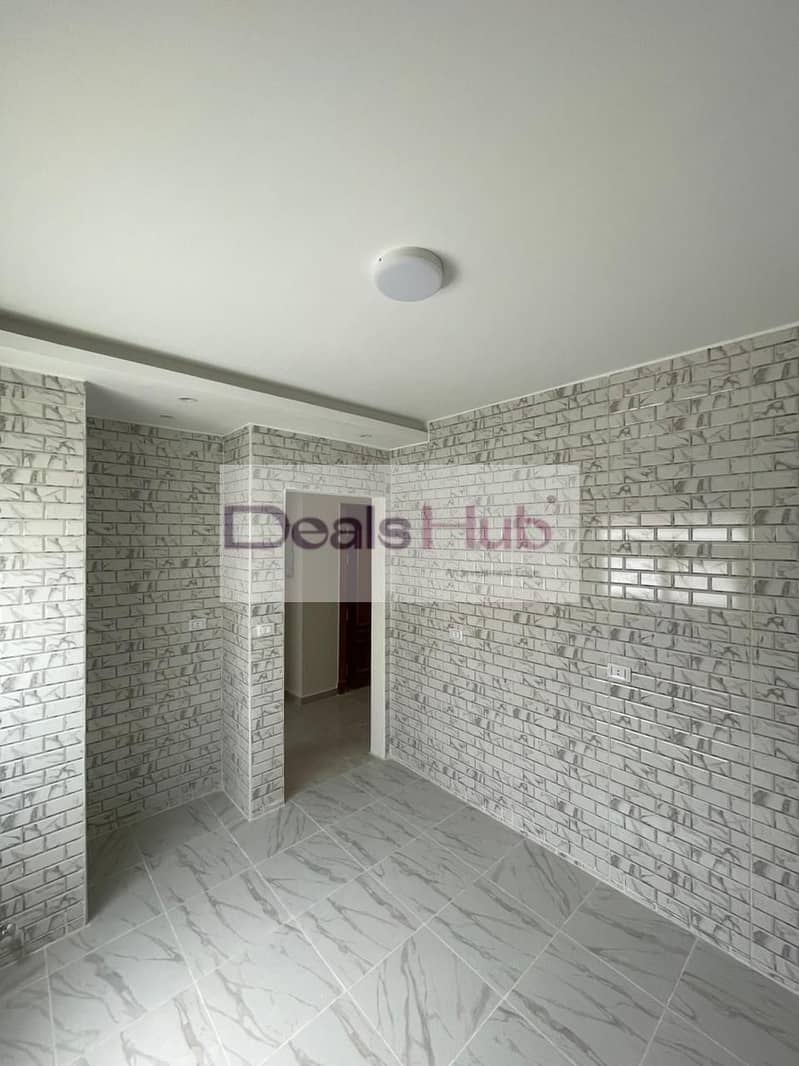 12 WhatsApp Image 2025-10-28 at 2.50. 16 PM (1). jpeg