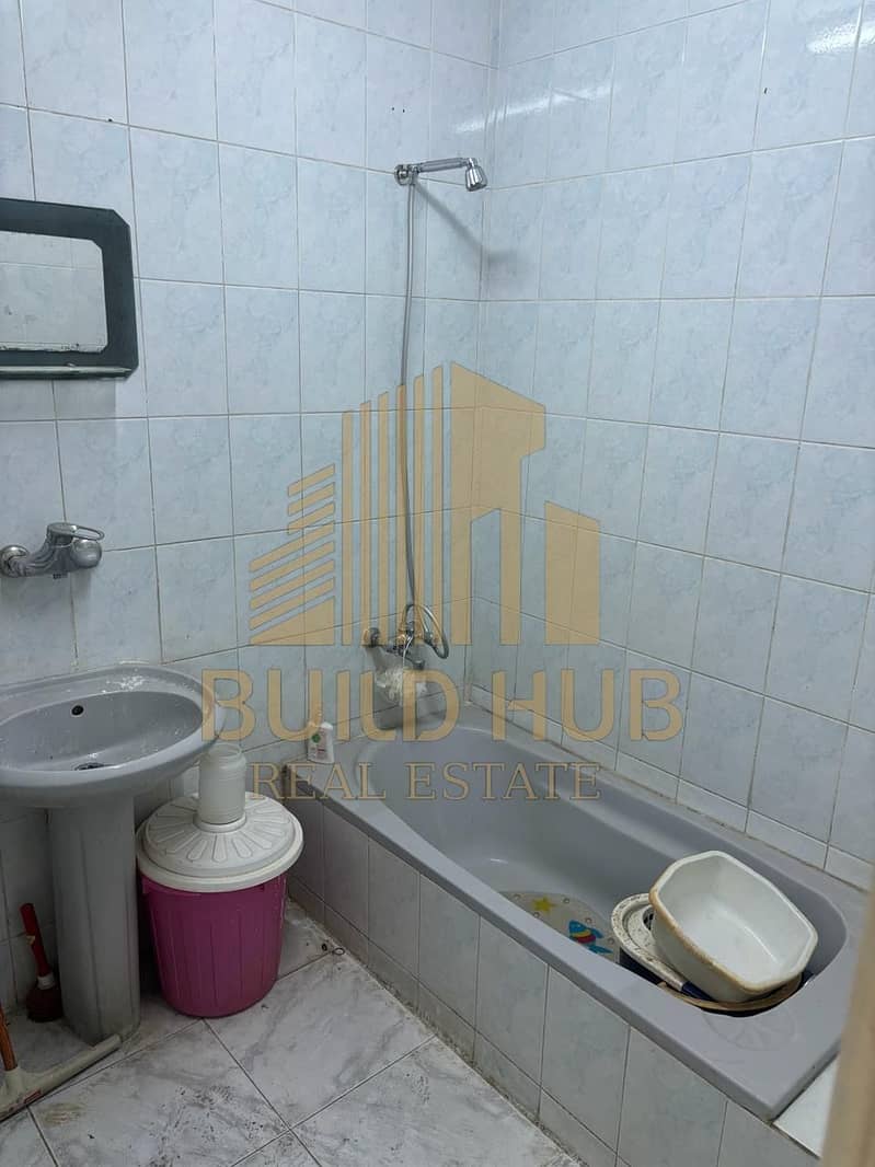 10 c5c80577-e3f3-49a5-b601-96cd1e5c1d9c. jpeg