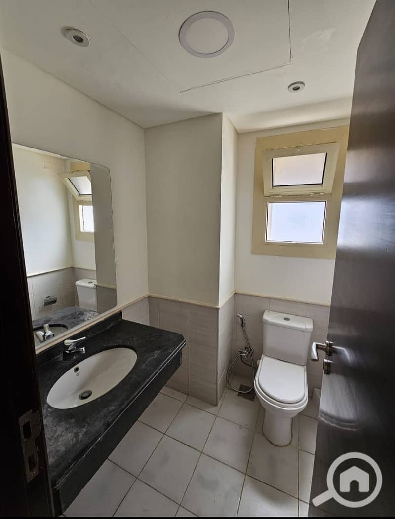 10 WhatsApp Image 2025-10-26 at 3.22. 03 PM. jpeg