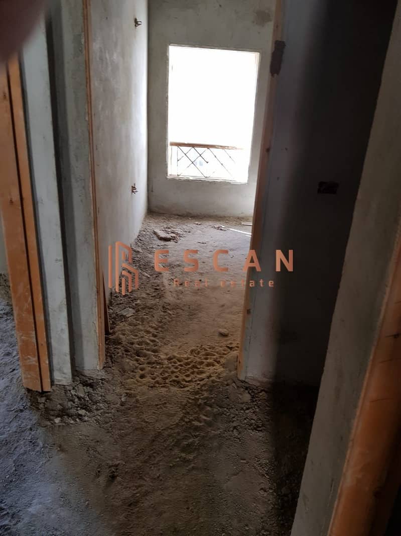 3 U439735 (15). jpeg