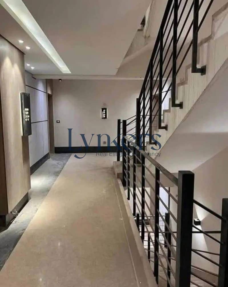 5 WhatsApp Image 2025-10-19 at 1.35. 43 PM (4). jpeg