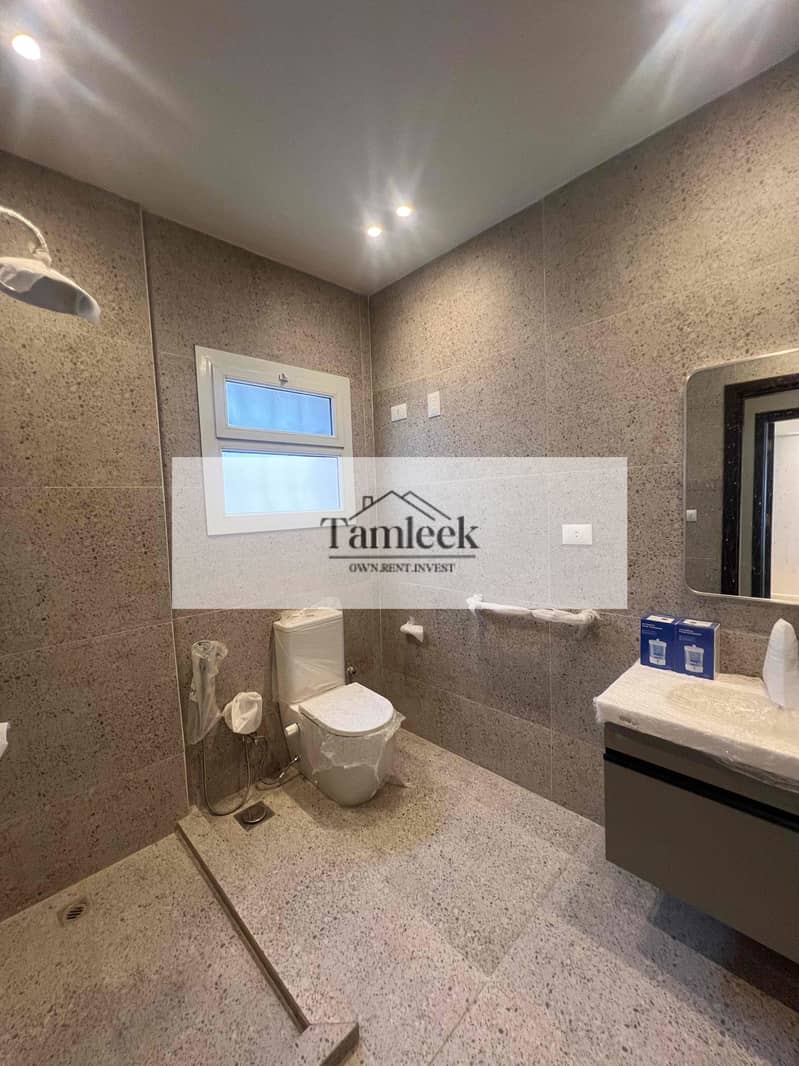 12 9a3ef7a8-37d7-4d85-a95d-1da2def43733. jpg