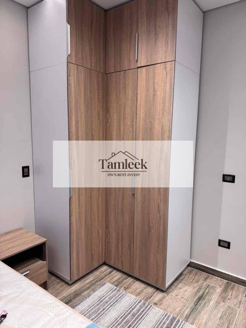 4 fe13542d-4acb-43af-8c9c-8f27edd975a7. jpg