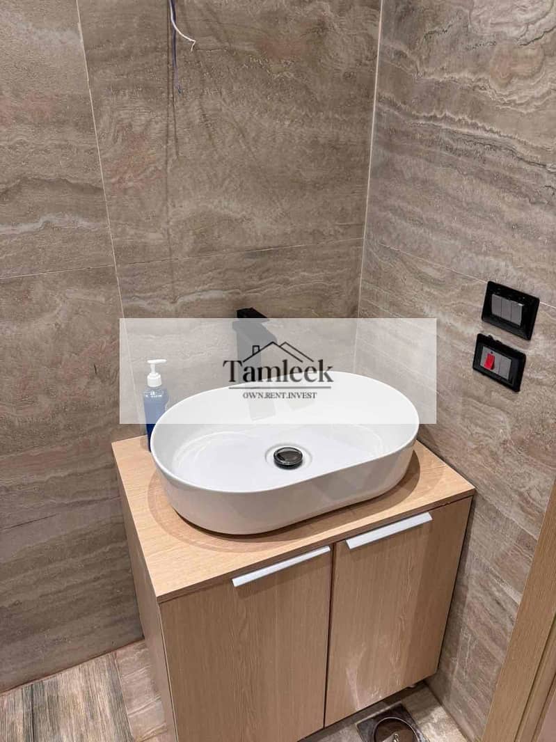 7 693ff67c-3ddb-4eb3-a717-f89867304aea. jpg