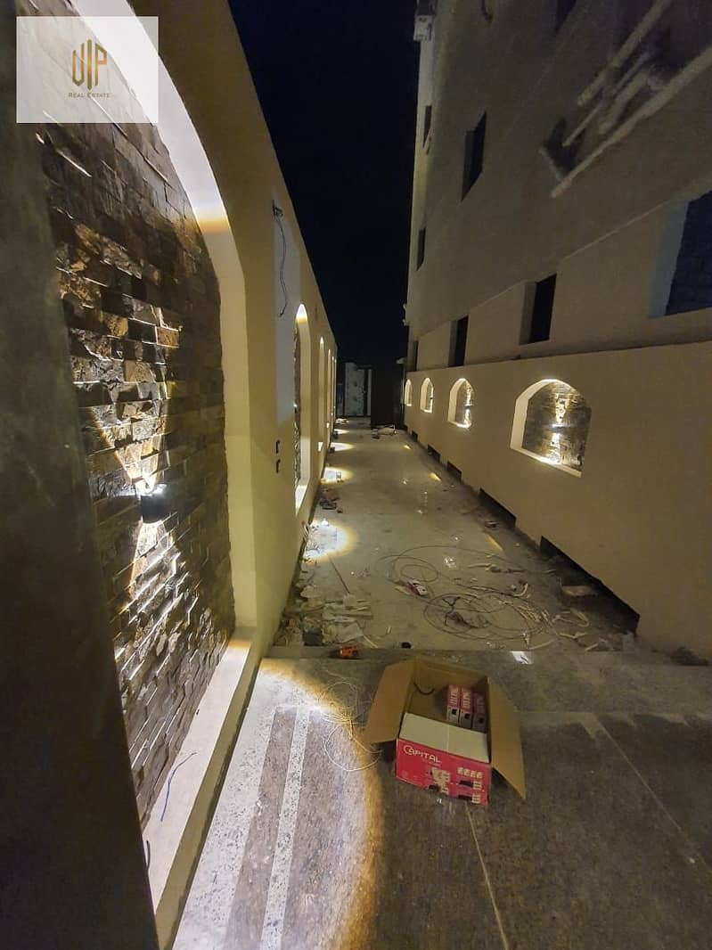 2 WhatsApp Image 2025-10-11 at 11.42. 19_0101b5f2. jpg