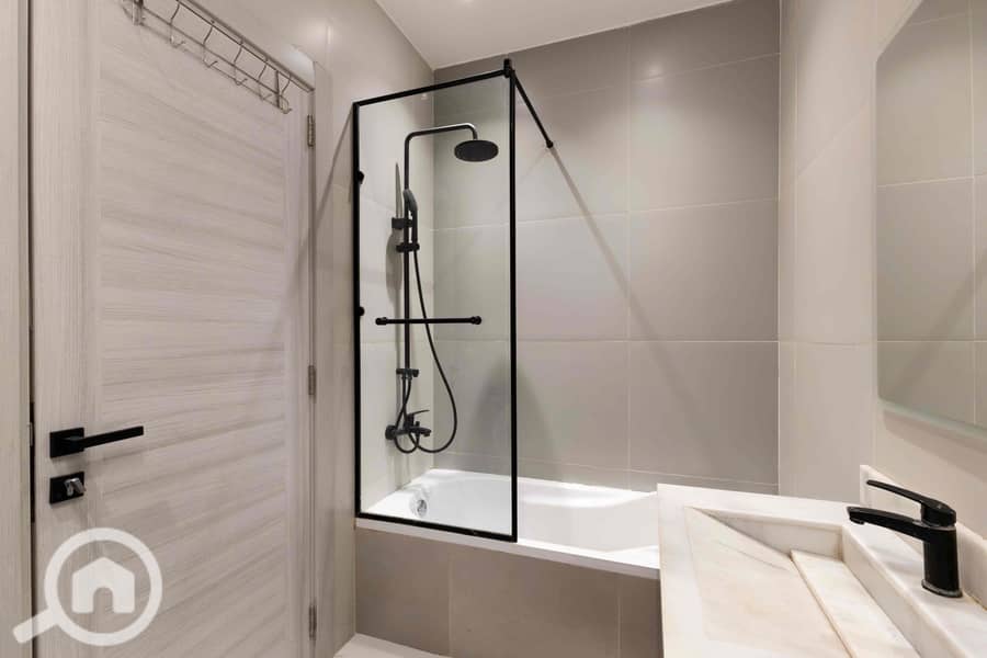 15 b0bb3276-d438-4cb8-99d8-813d71945e88. jpg