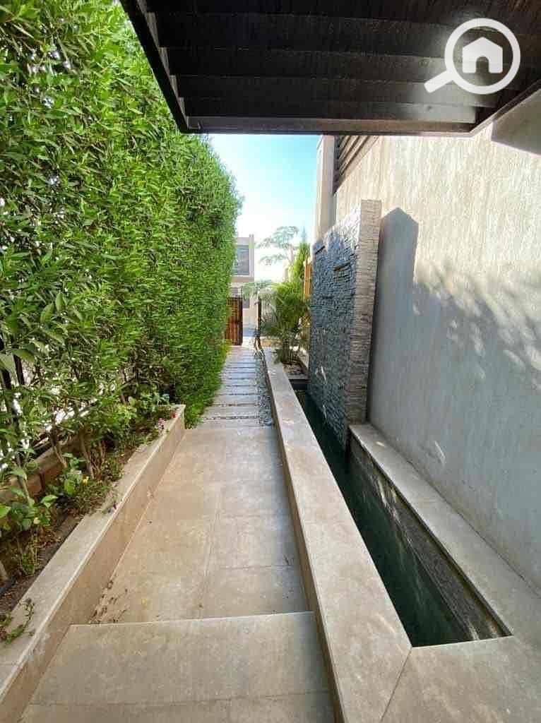 9 6fb19400-a535-4c8b-9c78-f8e1fbcbbfc7. jpg