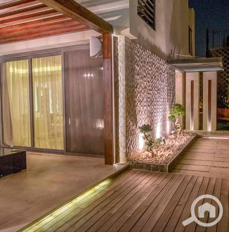 8 f602041e-3b1a-4344-bbdb-33805bd06f5d. jpg