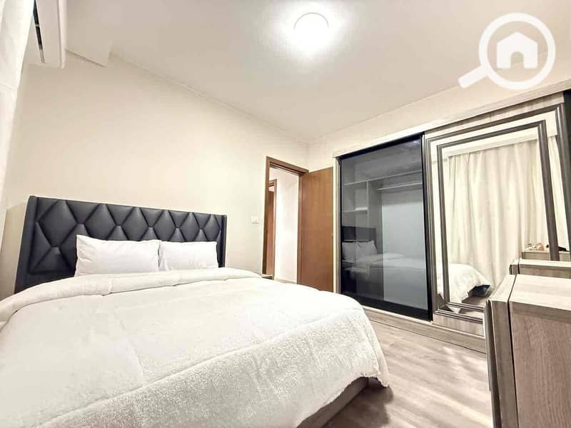 16 32c9abf1-402b-4380-b96b-50f233b0f66b. jpg