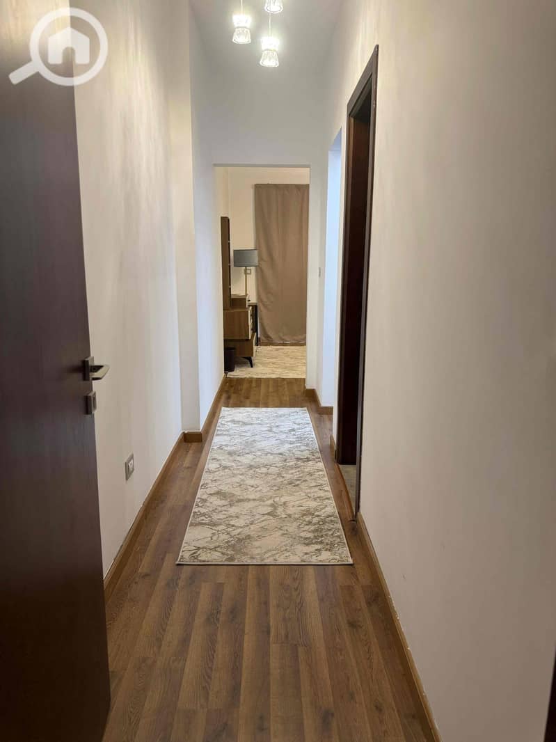 7 0a7208d8-635a-4210-8acb-5259f5c6e162. jpg