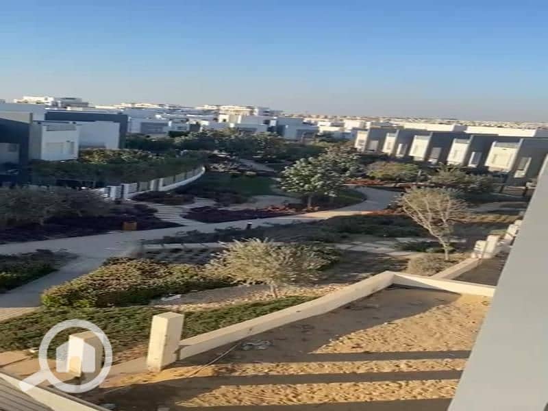 3 WhatsApp Image 2025-10-27 at 12.55. 20 PM. jpg