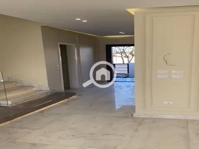 11 WhatsApp Image 2025-10-27 at 12.55. 22 PM (2). jpg