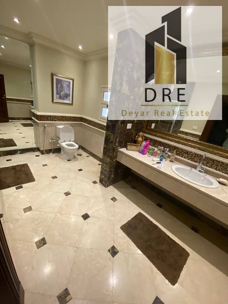 5 92f5bb6f-9337-4a9f-8e79-5cece6763f4e. jpg