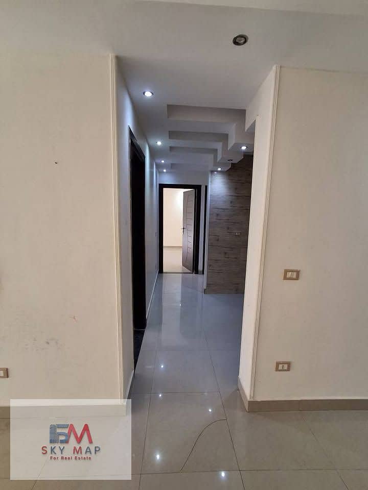 4 568651515_24664118873271843_8923530704835618434_n. jpg