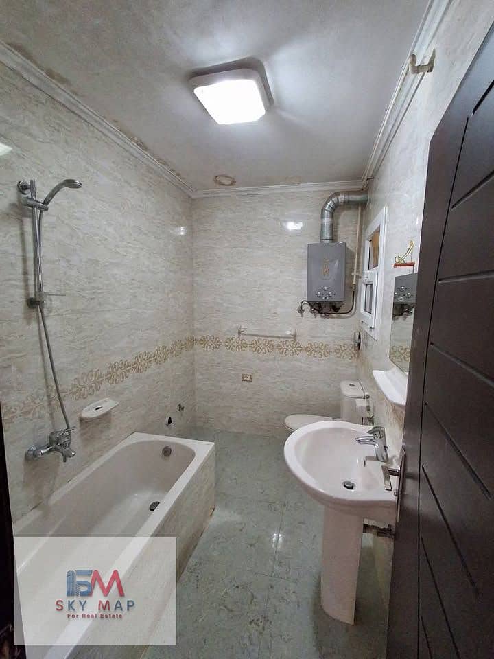 8 571218644_24664118306605233_4999158398284226598_n. jpg