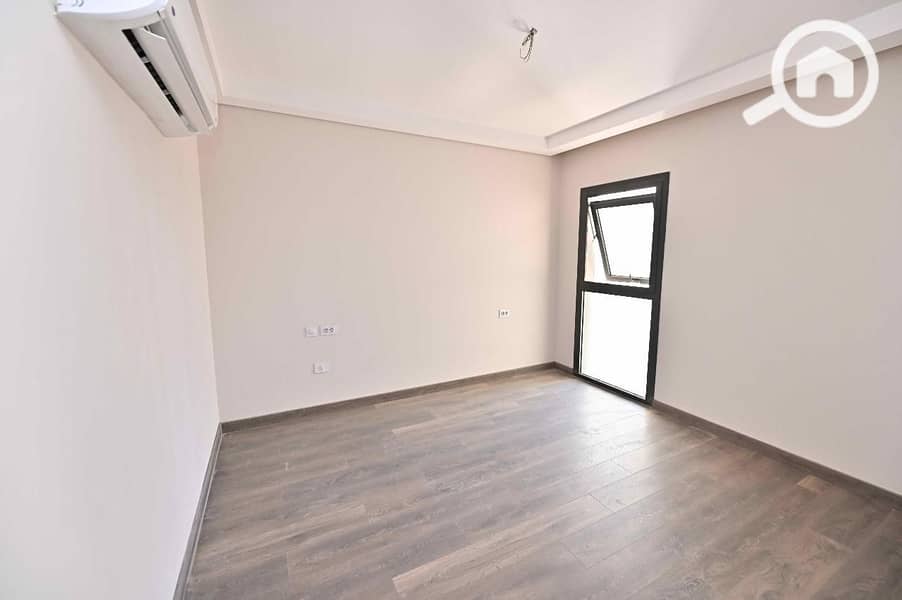 3 WhatsApp Image 2025-10-28 at 12.59. 32 PM (1). jpeg