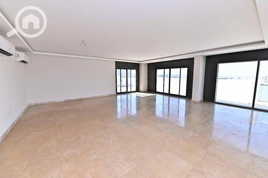 6 WhatsApp Image 2025-10-28 at 12.59. 31 PM (2). jpeg