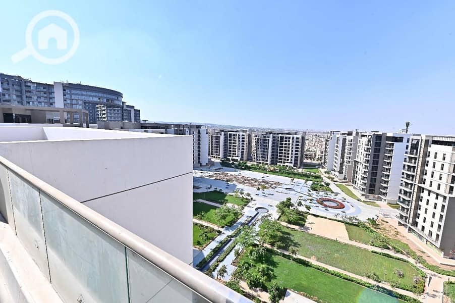 10 WhatsApp Image 2025-10-28 at 12.59. 30 PM (2). jpeg