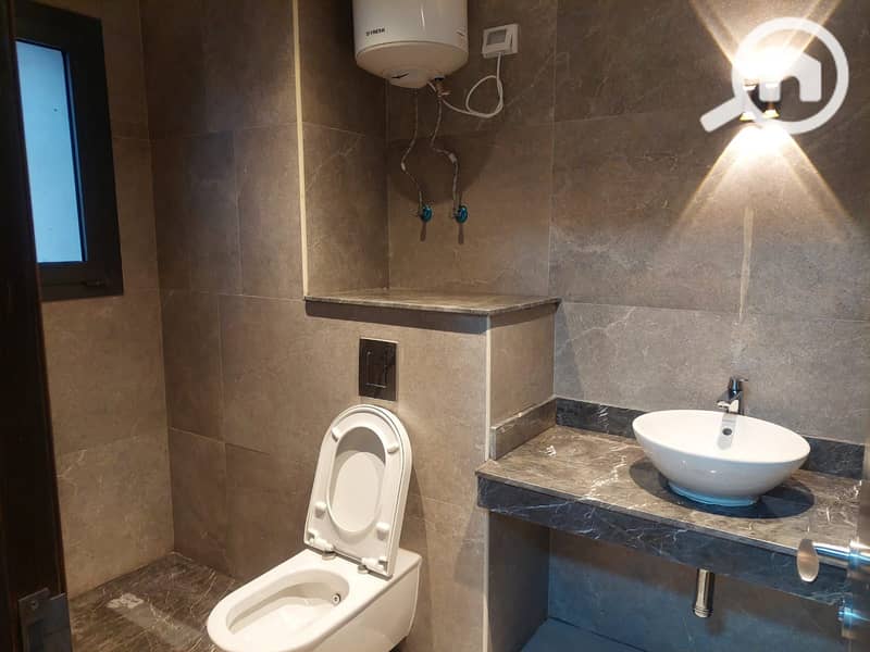 12 WhatsApp Image 2025-10-27 at 3.34. 38 PM. jpeg