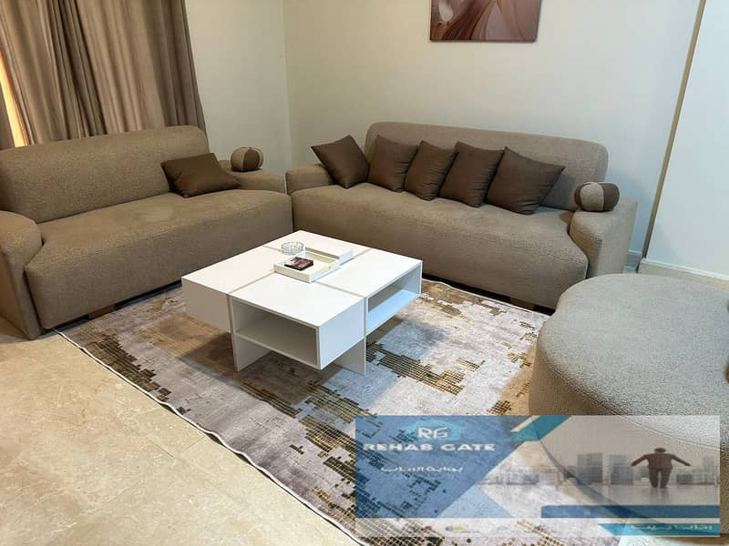 4 28f51578-83ee-4cf7-aaee-82b3a4942a15. jpg