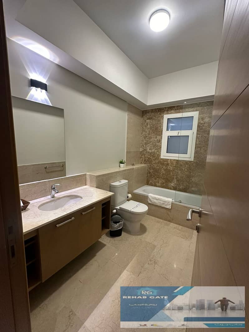 9 52d3889b-7a12-4328-b6cd-d6739e7a2588. jpg