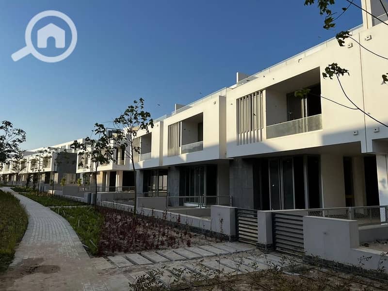 6 WhatsApp Image 2025-10-08 at 2.53. 23 PM (4). jpeg