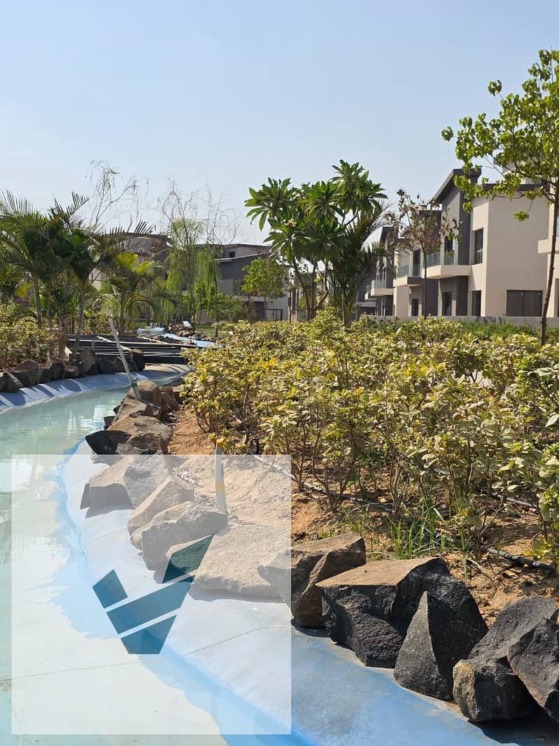 10 WhatsApp Image 2025-10-11 at 16.11. 35. jpeg