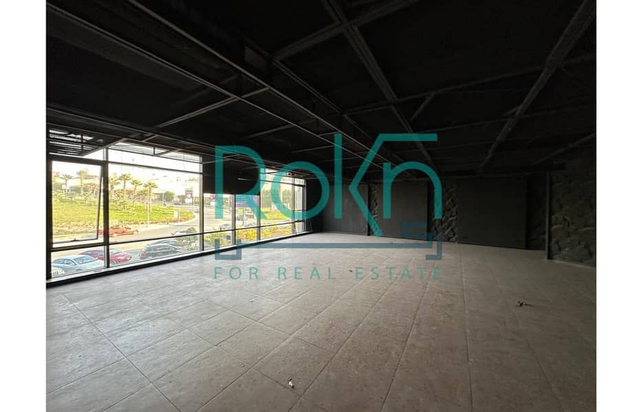 10 bc2b50e3-b18b-4fdf-9d8f-04a4dfce1611. jpg