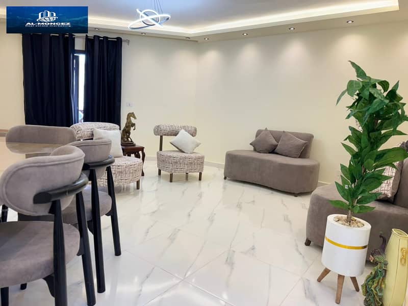 2 aa2e748c-f852-4585-9821-c93cc2524d6e. jpg