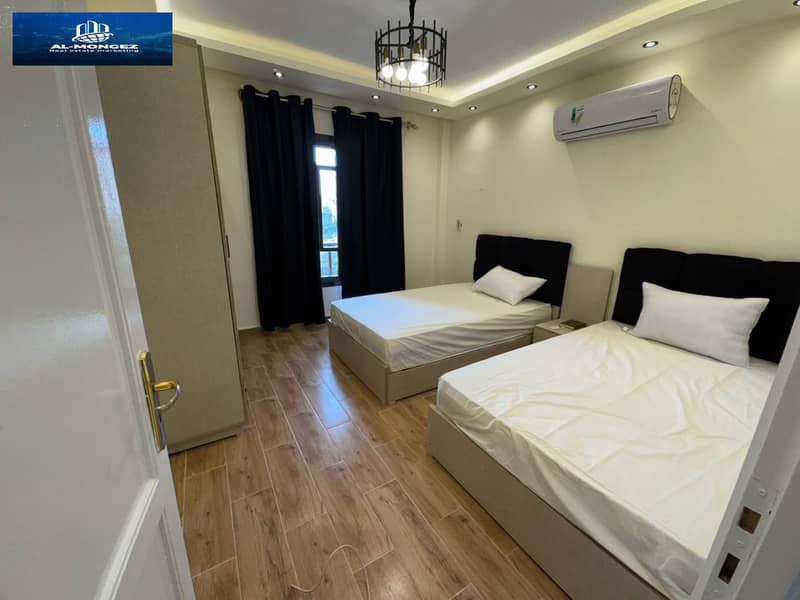 8 ac2c2dc7-a4f7-4830-8e3a-f44a55401cc8. jpg