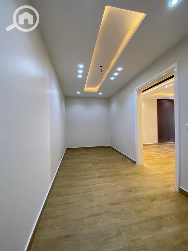 9 WhatsApp Image 2024-07-16 at 1.04. 58 PM (1). jpeg