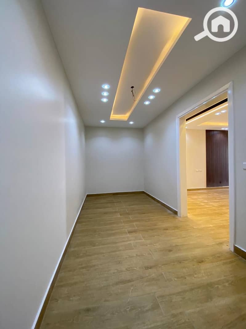 8 WhatsApp Image 2024-07-16 at 1.04. 58 PM (1). jpeg