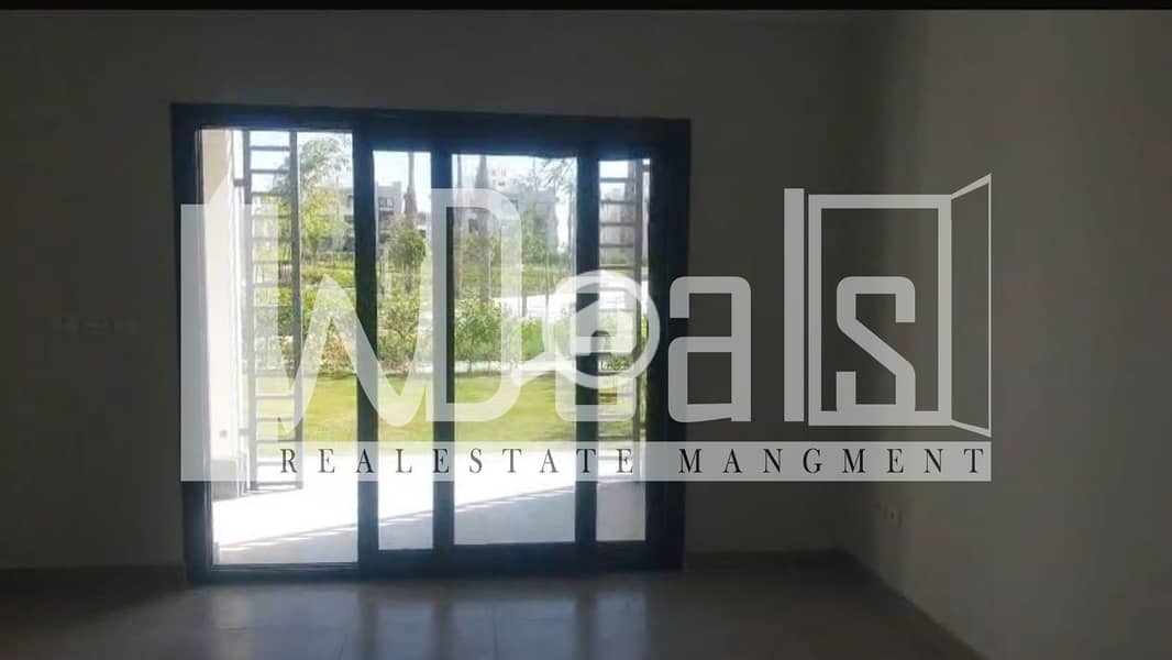 5 WhatsApp Image 2025-10-28 at 1.43. 48 PM (1). jpg