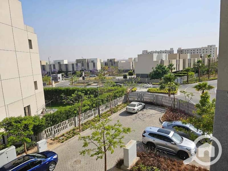 3 1789ba0c-387d-473b-a4af-d5c4c616150f. jpg