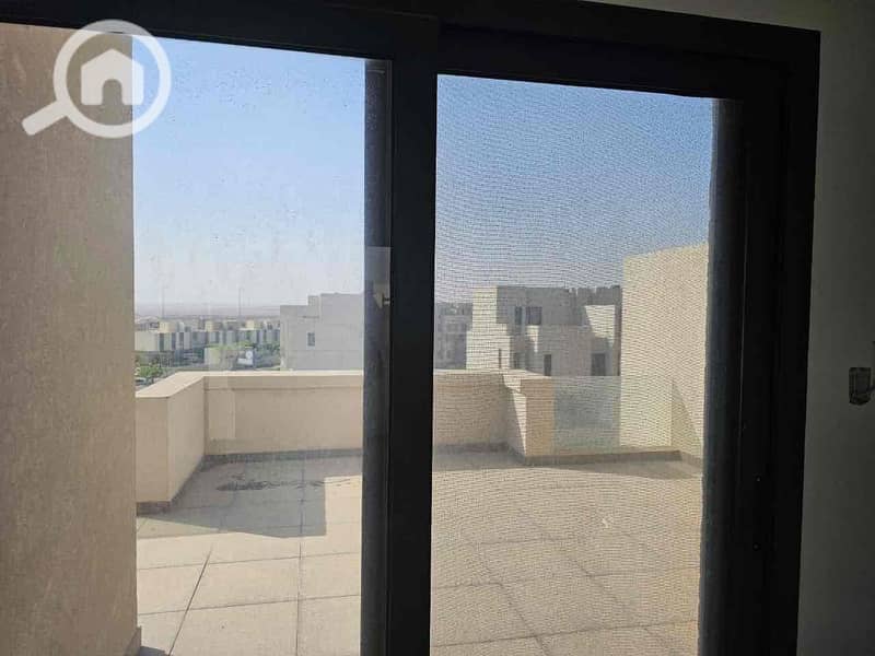 6 961d862f-4e1d-4cf4-8526-0bf126f5c0a9. jpg