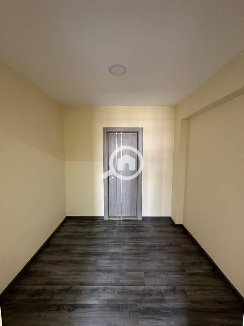 5 WhatsApp Image 2025-10-28 at 2.45. 54 PM (6). jpeg