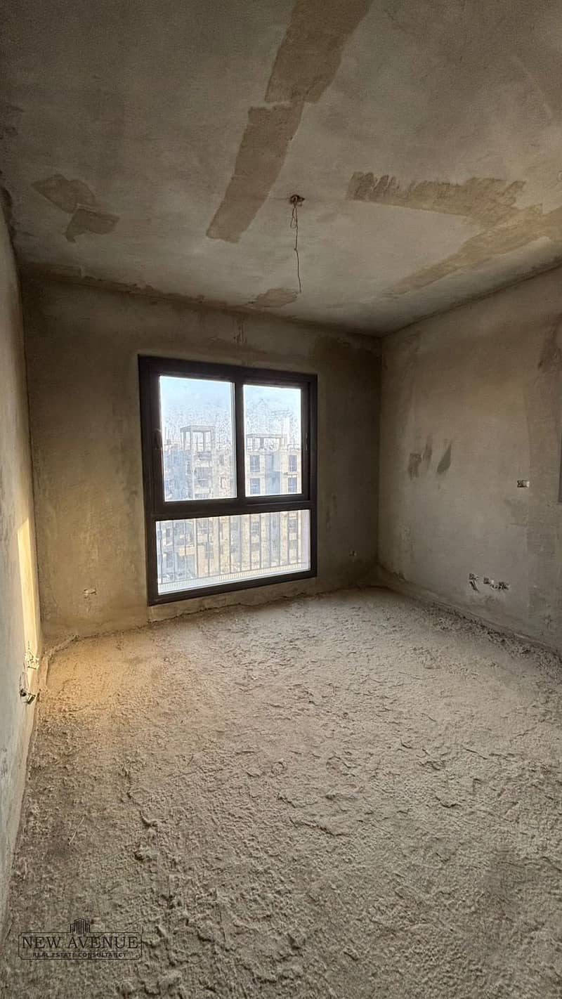 4 WhatsApp Image 2025-10-26 at 7.23. 14 PM (1). jpeg