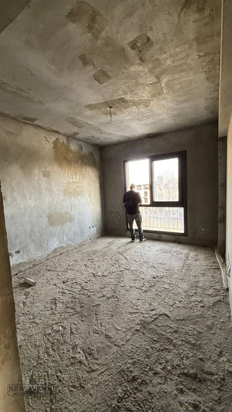 8 WhatsApp Image 2025-10-26 at 7.23. 14 PM. jpeg