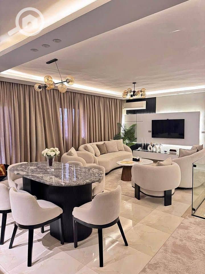 9 540495960_792381933228404_7853204194200644653_n. jpg