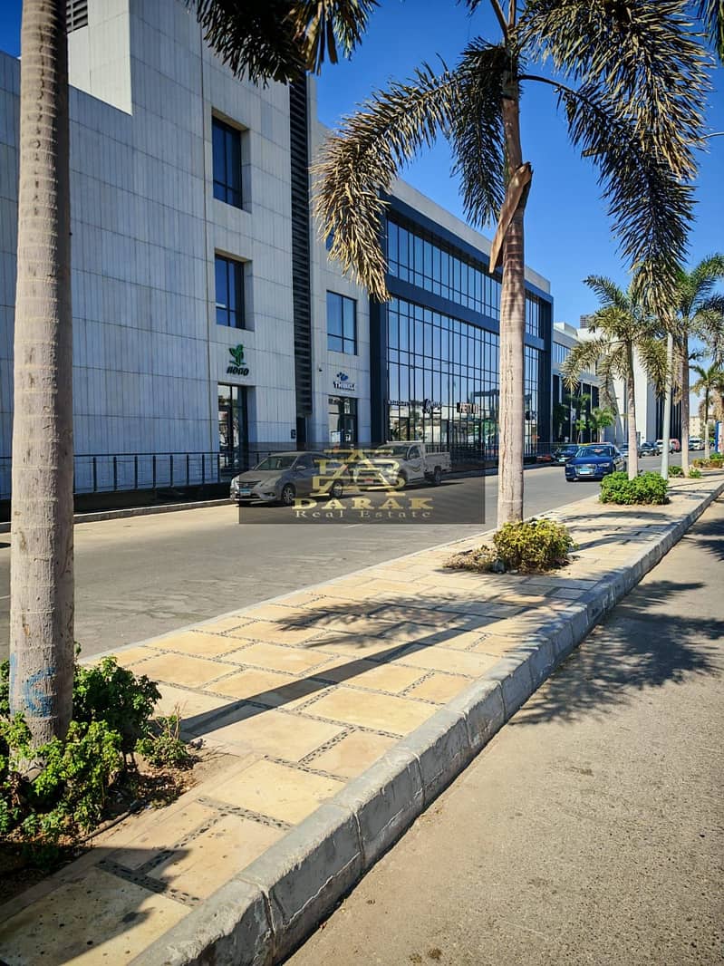 5 WhatsApp Image 2025-10-21 at 1.43. 56 PM (2). jpeg