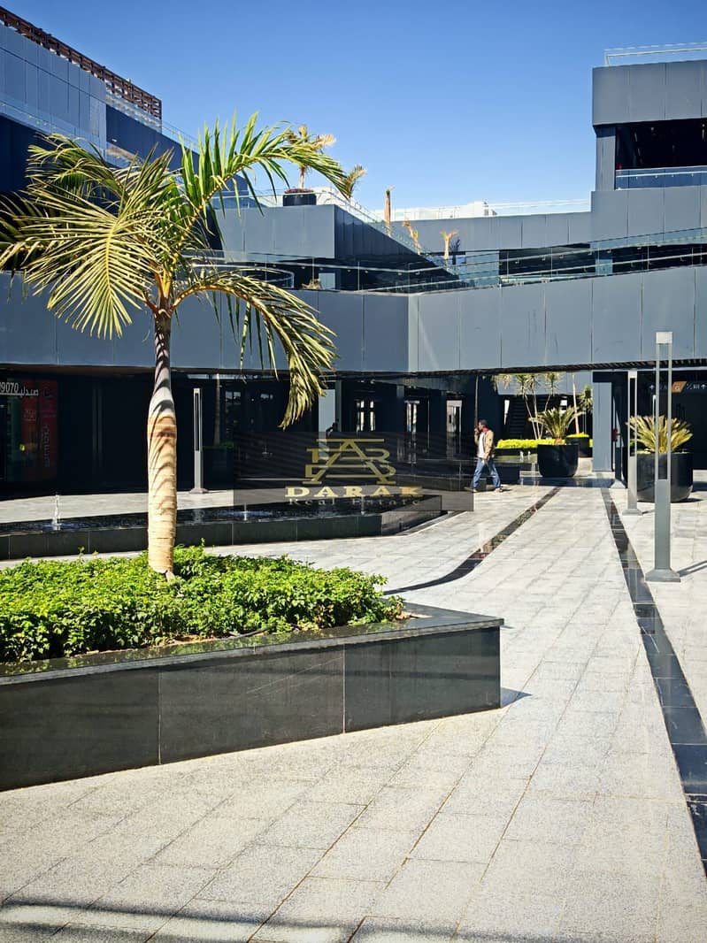 6 WhatsApp Image 2025-10-21 at 1.43. 56 PM (1). jpeg