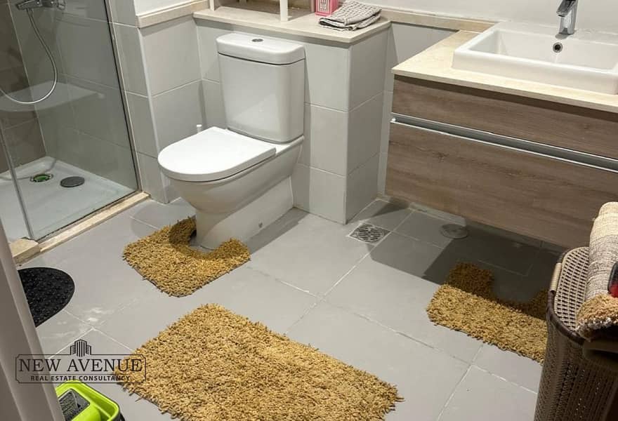 6 114d0022-382d-40fc-93aa-274419a04ab6. jpg