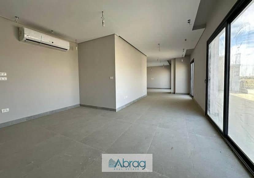 10 505237285_1792057768393774_8112812985048366488_n. jpg