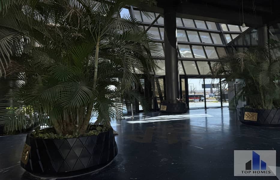 10 WhatsApp Image 2025-05-12 at 1.08. 27 PM_1400x900. jpg