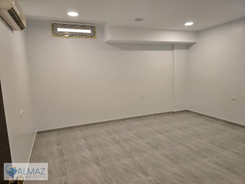 11 WhatsApp Image 2025-10-28 at 1.51. 45 PM. jpeg