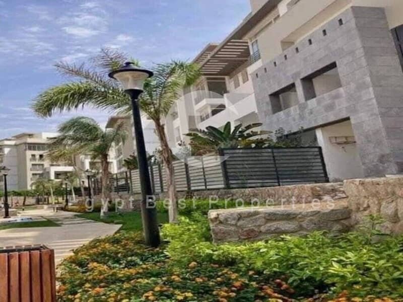 10 f55cd45b-915d-4b23-89c7-be7e456d2e53. jpg