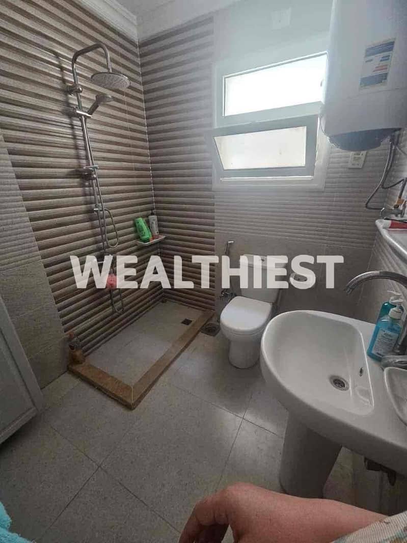 4 fd05e4b9-41fc-4c4a-a7ad-cef9e4472894. jpg